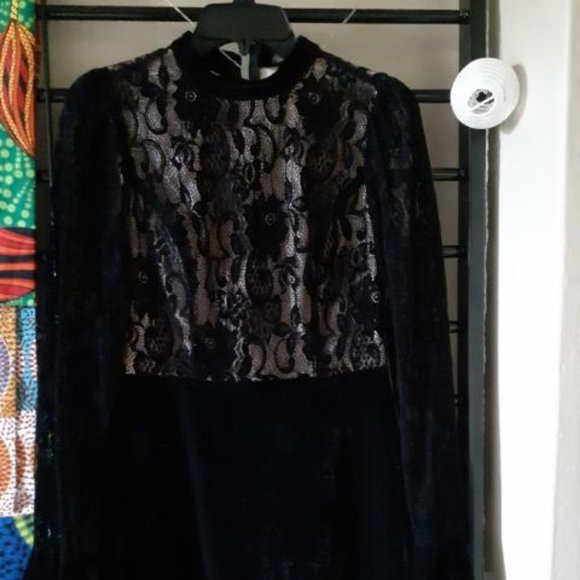 Forever 21 Dresses & Skirts - size S black velvet and lace mini dress